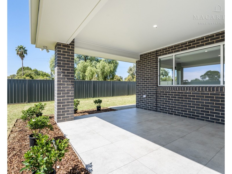 6 Flintwood Street, Forest Hill NSW 2651