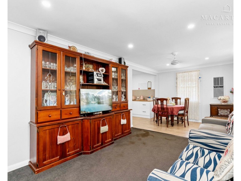34 Malta Crescent, Ashmont NSW 2650