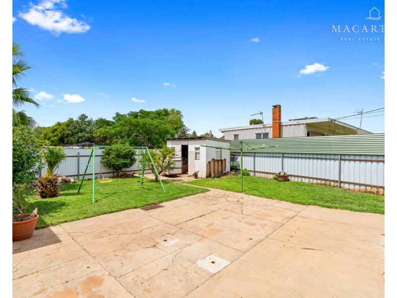 34 Malta Crescent, Ashmont NSW 2650