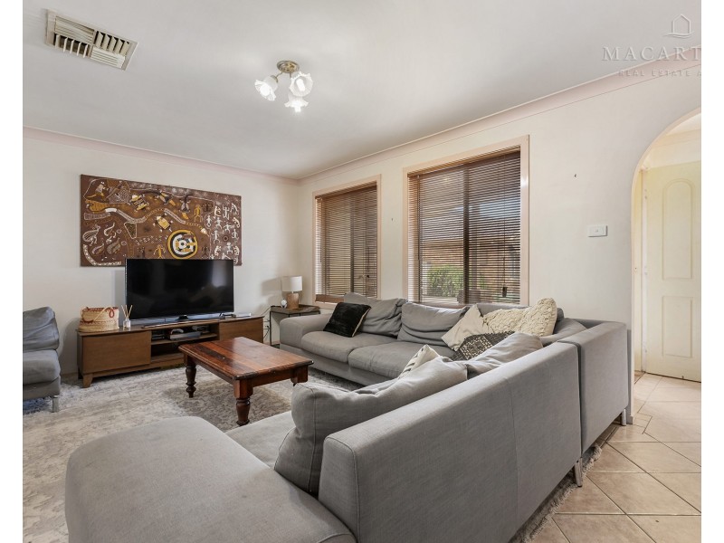 1/7 Bentley Place, Wagga Wagga NSW 2650