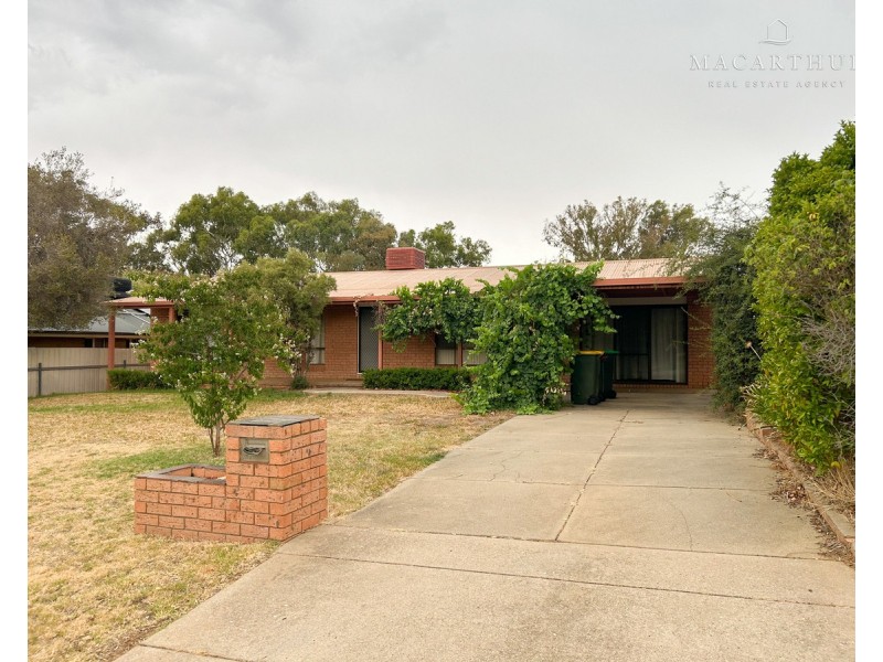 18 Doman Street, Estella NSW 2650