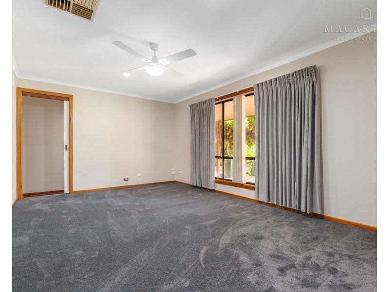 18 Doman Street, Estella NSW 2650