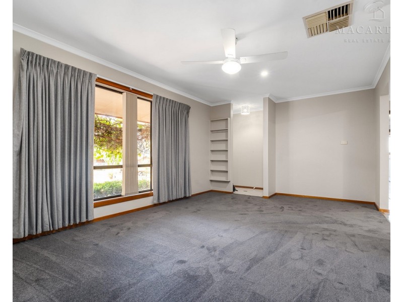18 Doman Street, Estella NSW 2650