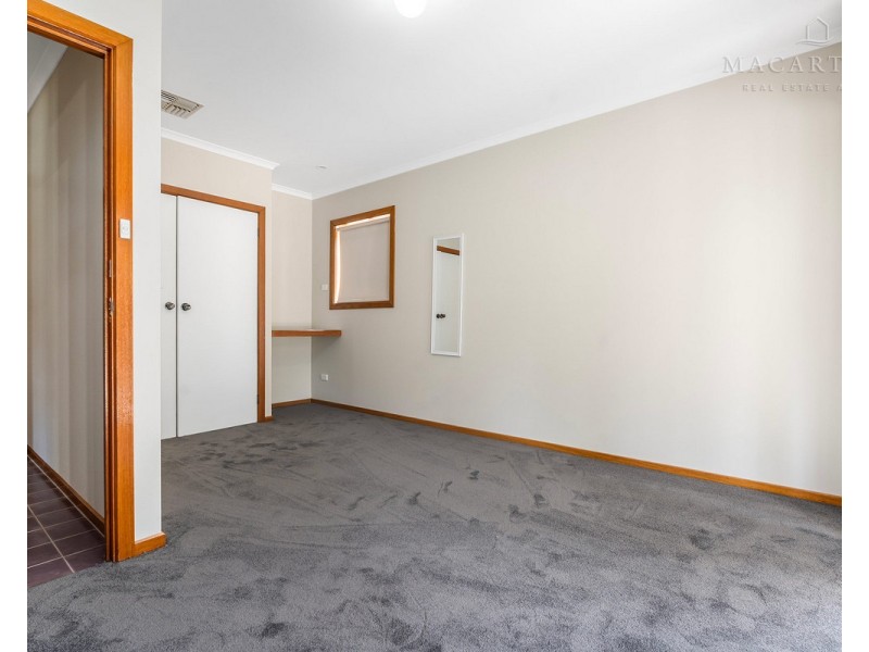 18 Doman Street, Estella NSW 2650