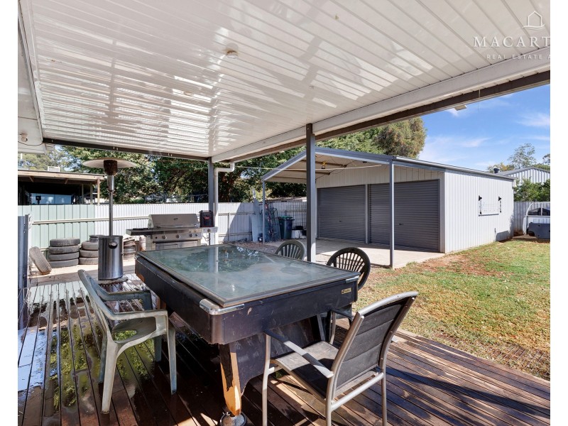 502 Kooringal Road, Lake Albert NSW 2650
