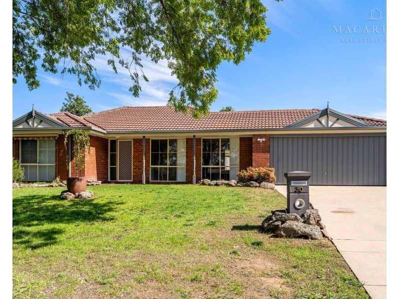 30 Kimberley Drive, Tatton NSW 2650