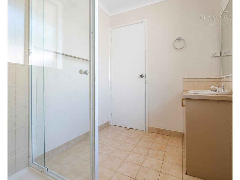 30 Kimberley Drive, Tatton NSW 2650