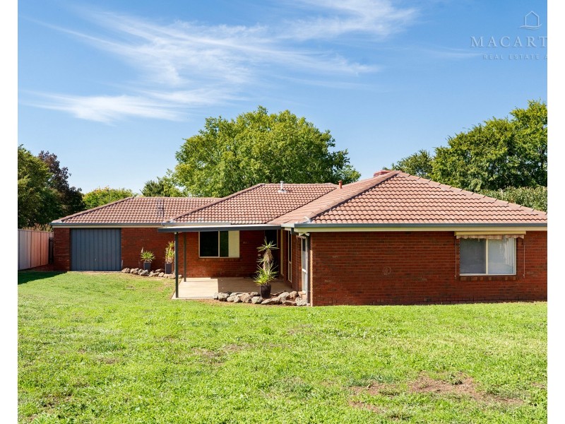 30 Kimberley Drive, Tatton NSW 2650