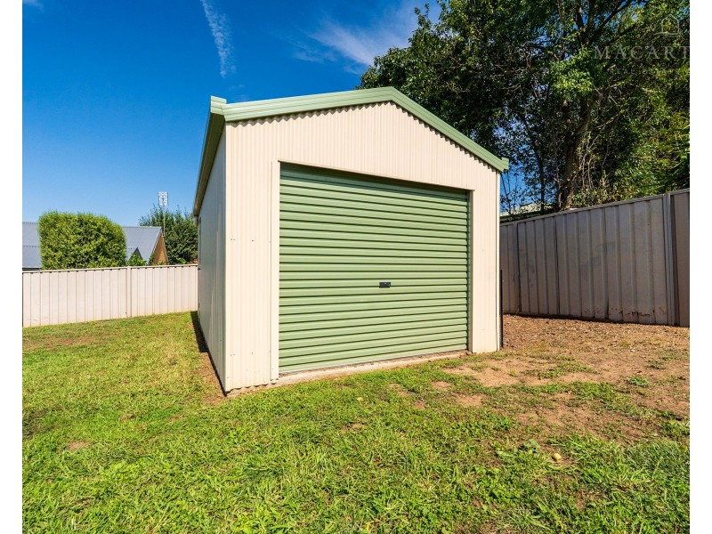 30 Kimberley Drive, Tatton NSW 2650