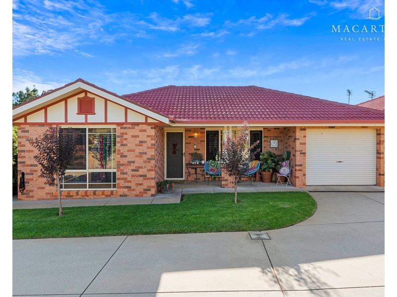 3/4 Dunn Avenue, Forest Hill NSW 2651