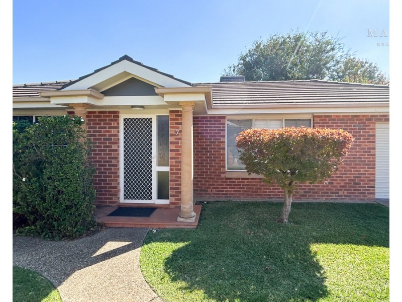 7/8 Bentley Place, Wagga Wagga NSW 2650