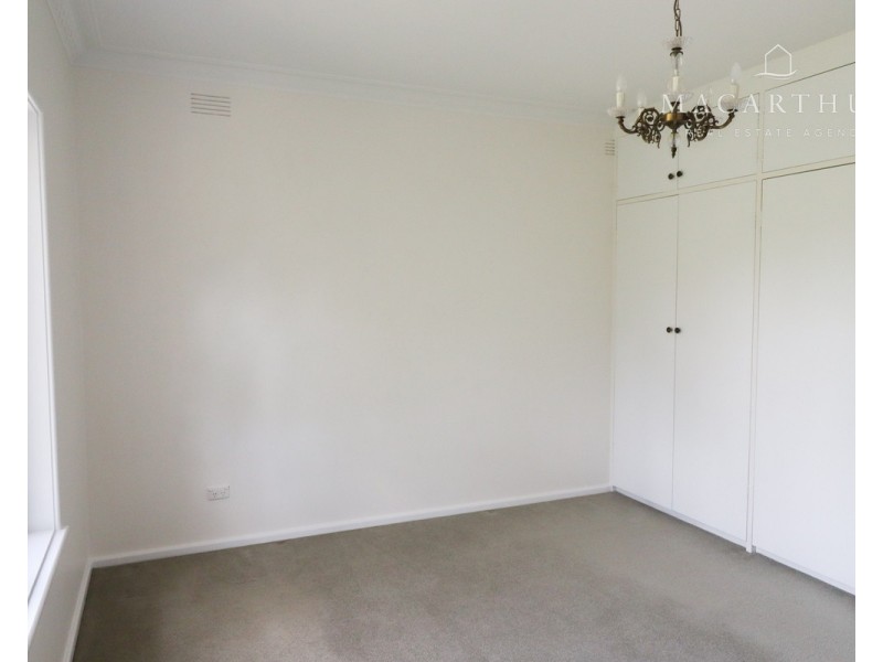 10 Martin Street, Tolland NSW 2650