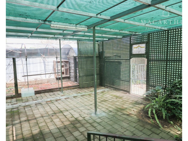 10 Martin Street, Tolland NSW 2650