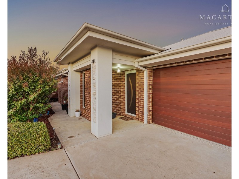 19 Goonawarra Street, Gobbagombalin NSW 2650
