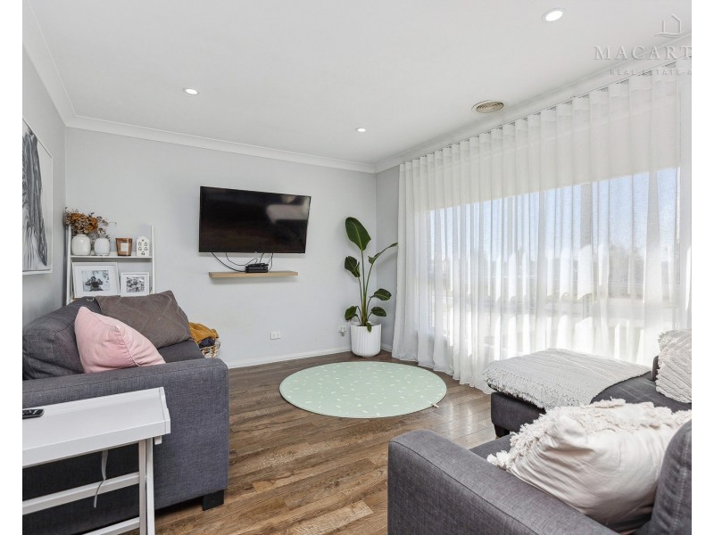 3 Paperbark Drive, Forest Hill NSW 2651