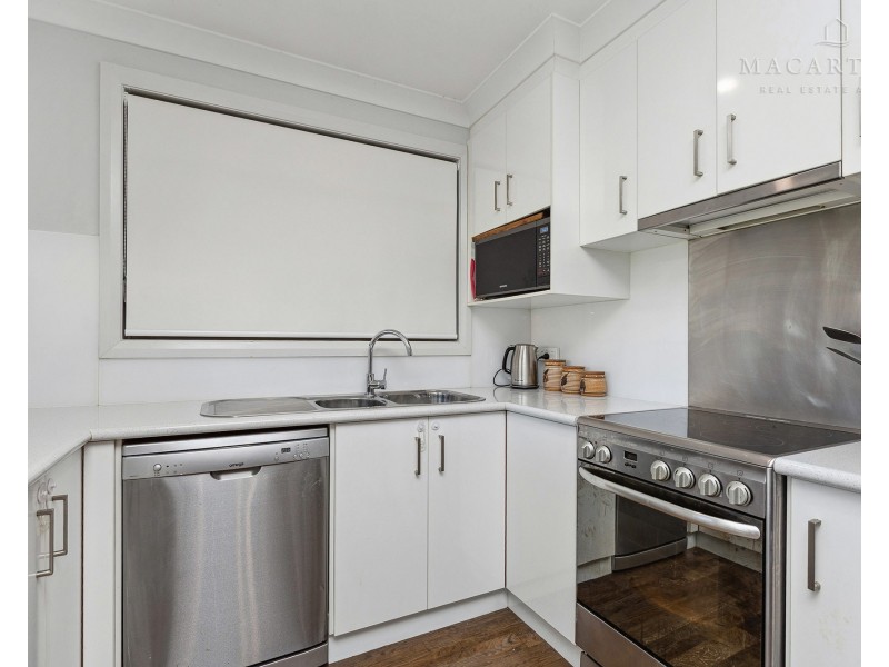 3 Paperbark Drive, Forest Hill NSW 2651