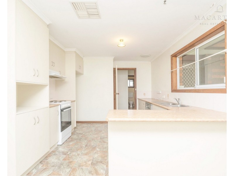 13 Bandera Avenue, Glenfield Park NSW 2650