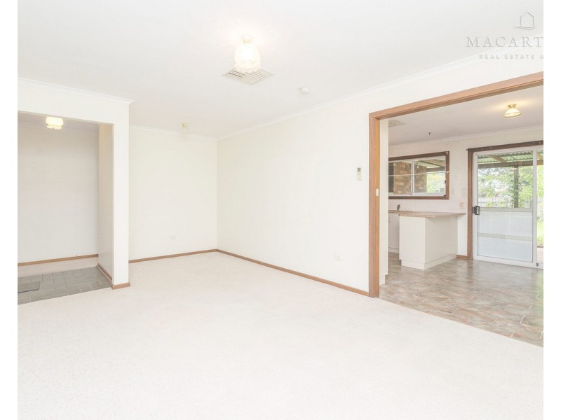 13 Bandera Avenue, Glenfield Park NSW 2650