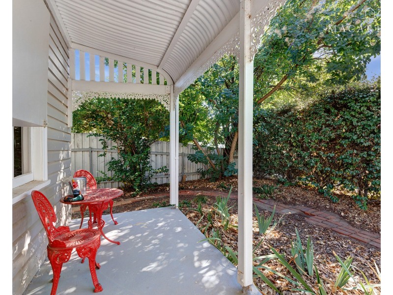 18 Evans Street, Wagga Wagga NSW 2650