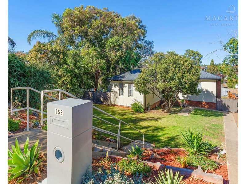 155 Macleay Street, Mount Austin NSW 2650