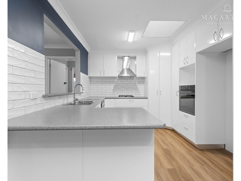 4 Cobb Street, Tolland NSW 2650