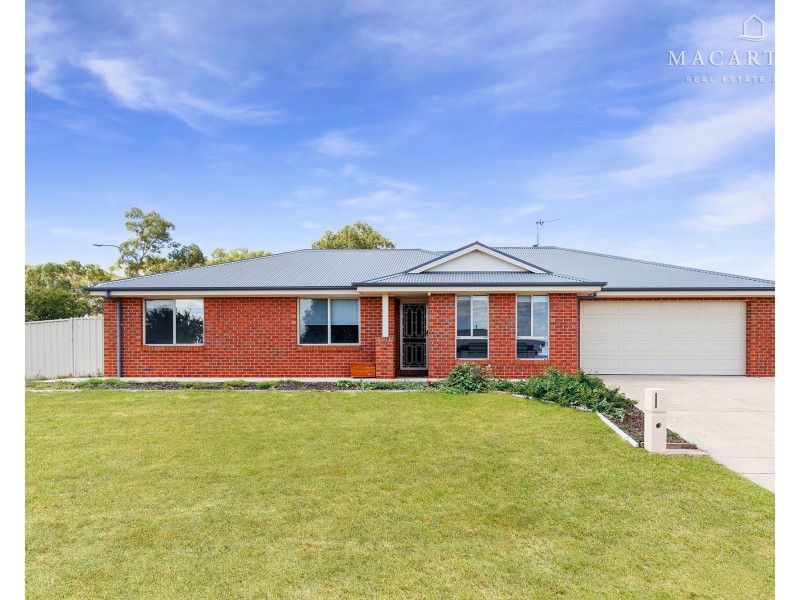 5 Barmedman Avenue, Gobbagombalin NSW 2650