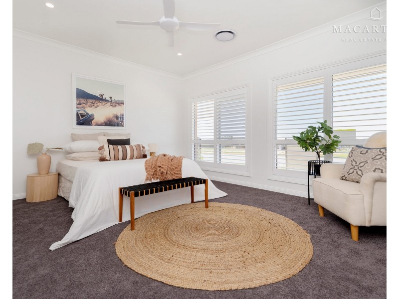 19 Lacebark Drive, Forest Hill NSW 2651