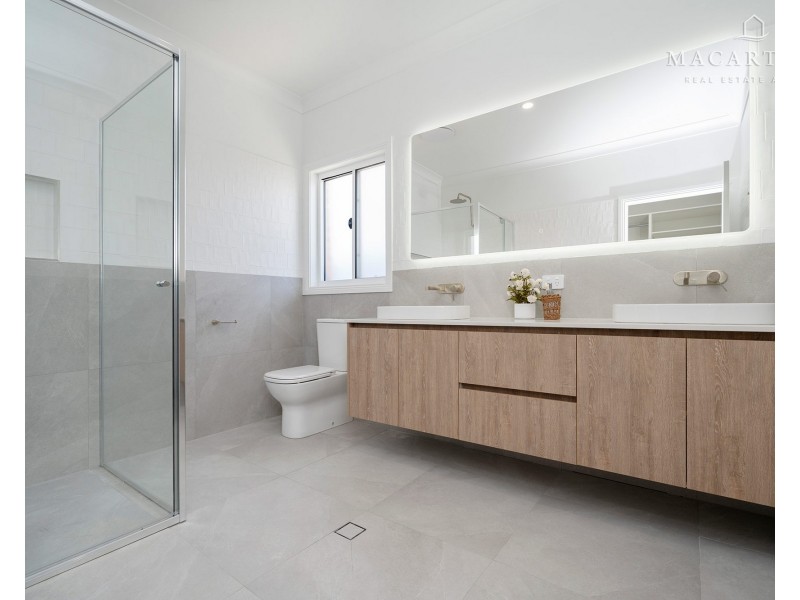 19 Lacebark Drive, Forest Hill NSW 2651