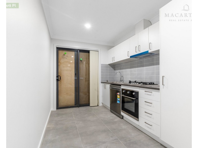 1/6 Lockett Place, Tolland NSW 2650