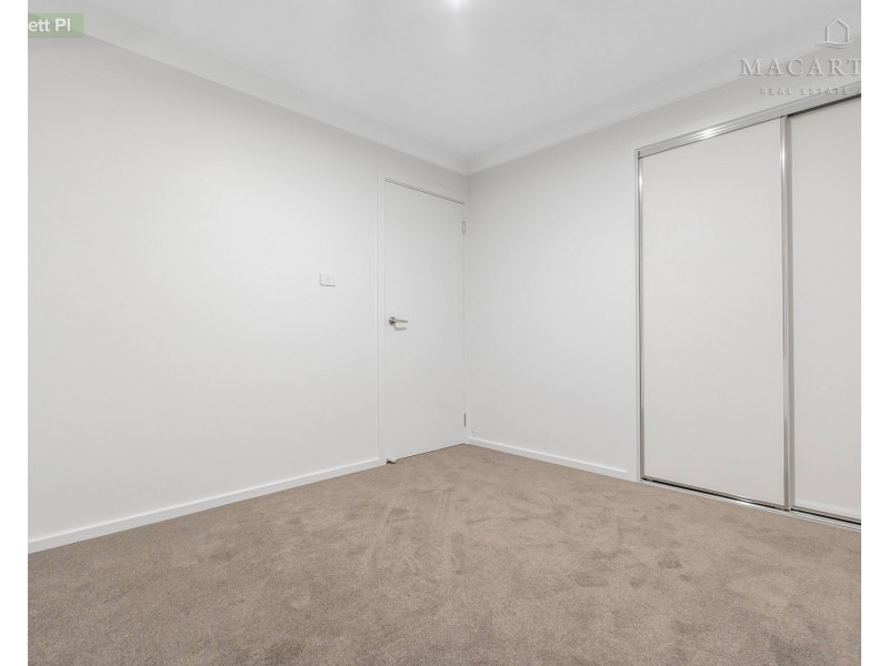 1/6 Lockett Place, Tolland NSW 2650