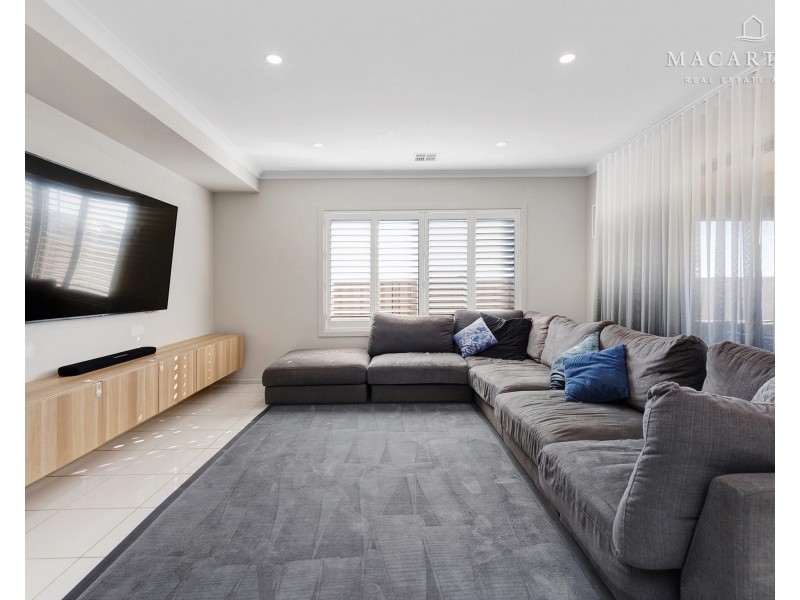 3 Lee Way, Lloyd NSW 2650