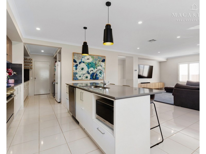 3 Lee Way, Lloyd NSW 2650