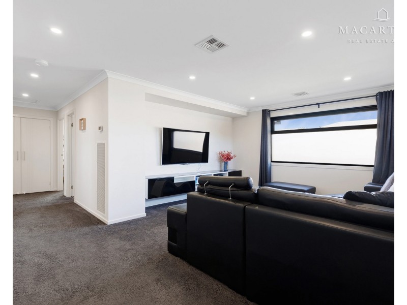 3 Lee Way, Lloyd NSW 2650