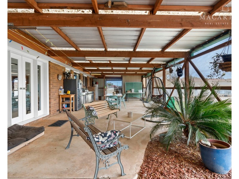 26-28 Bruce Street, Coolamon NSW 2701