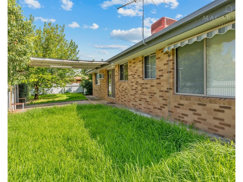 2/3 Leena Place, Wagga Wagga NSW 2650