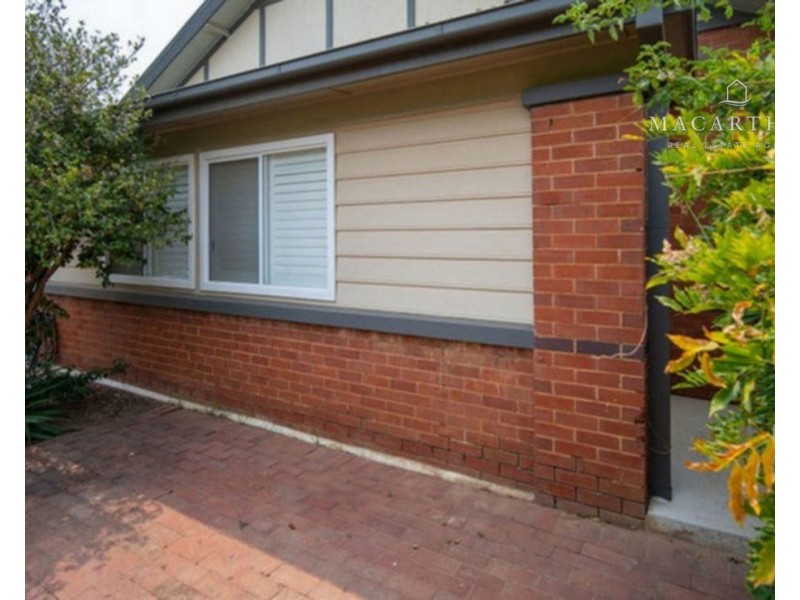 13 Edmondson Street, Turvey Park NSW 2650