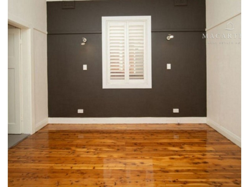 13 Edmondson Street, Turvey Park NSW 2650