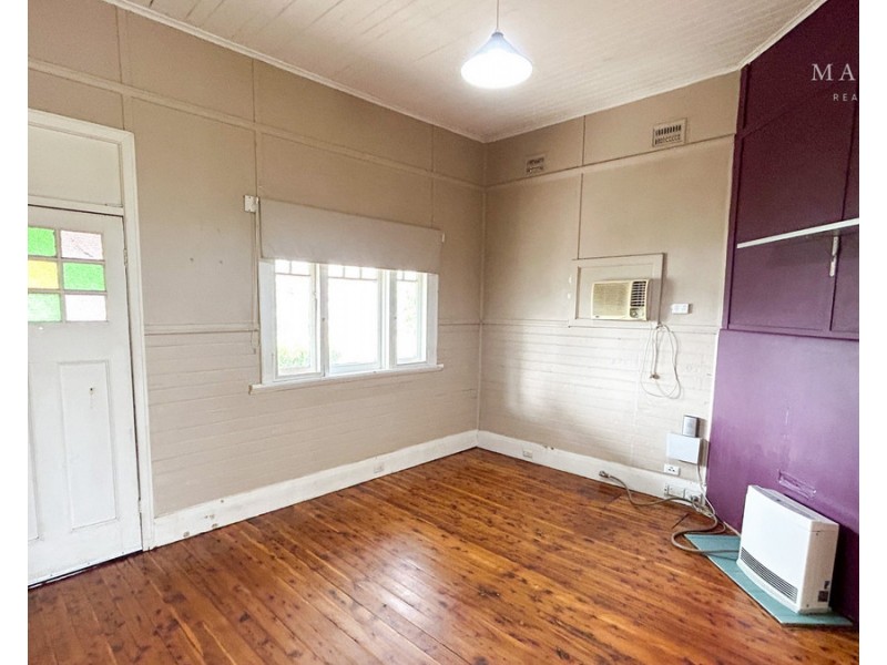 216 Edward Street, Wagga Wagga NSW 2650