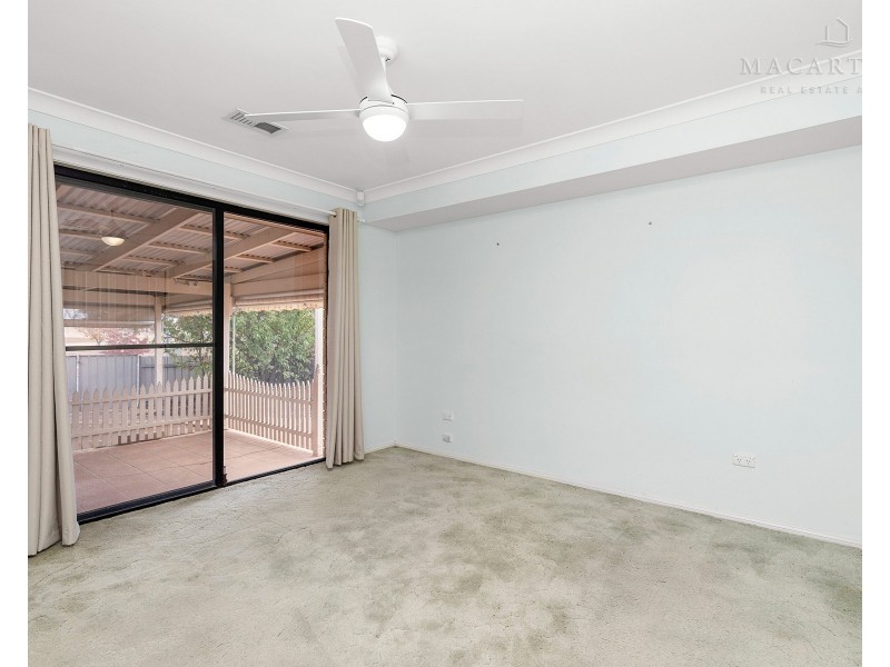 1 Hargrave Avenue, Lloyd NSW 2650