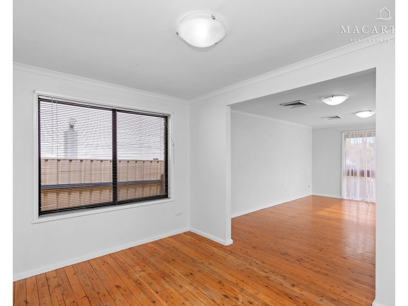 5 Mallory Street, Ashmont NSW 2650