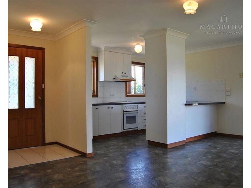 15 Canola Place, Estella NSW 2650