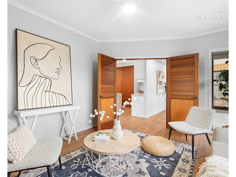 14 Banks Avenue, Kooringal NSW 2650