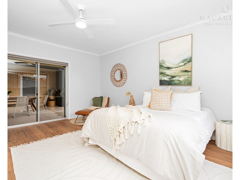 14 Banks Avenue, Kooringal NSW 2650