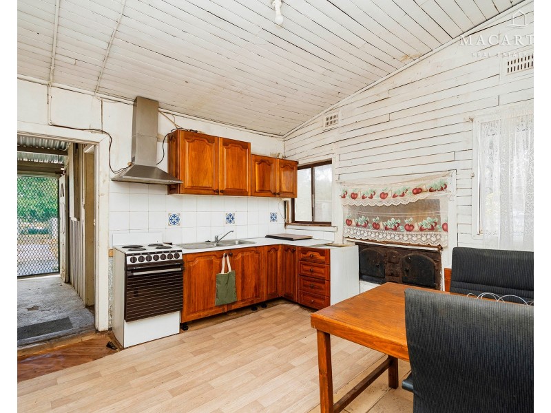 9-11 Cave Street, Ganmain NSW 2702