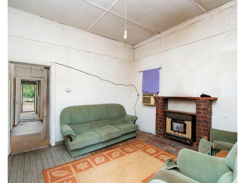 9-11 Cave Street, Ganmain NSW 2702