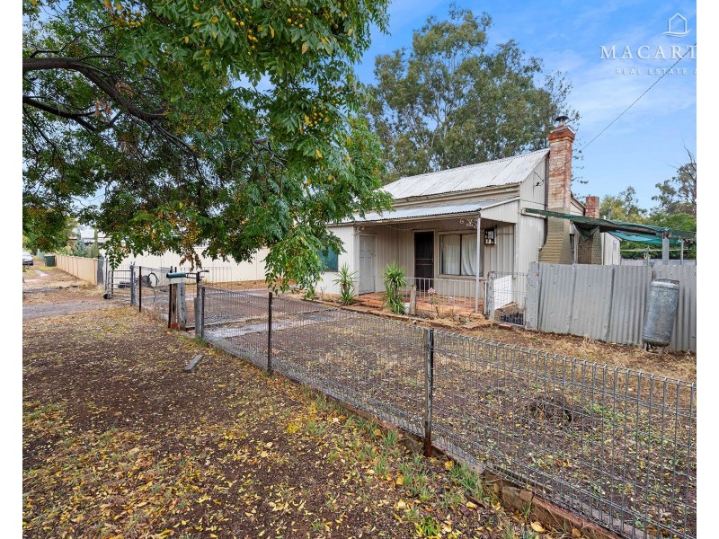 9-11 Cave Street, Ganmain NSW 2702