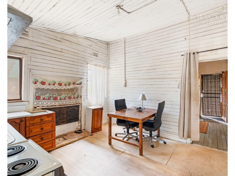 9-11 Cave Street, Ganmain NSW 2702