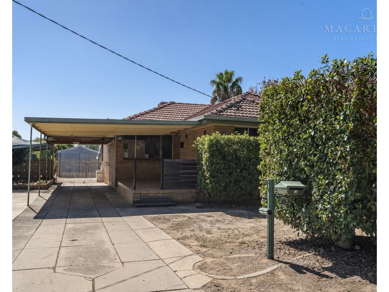 16 Holloway Street, Tolland NSW 2650