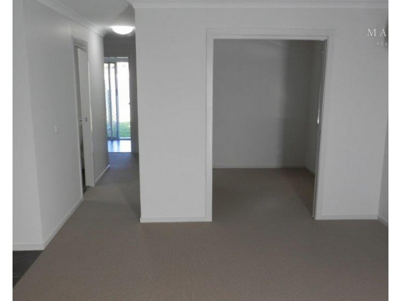 5A Hazelwood Drive, Forest Hill NSW 2651