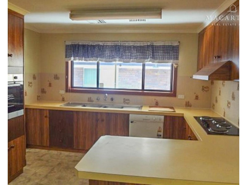 14 Allen Street, Ashmont NSW 2650